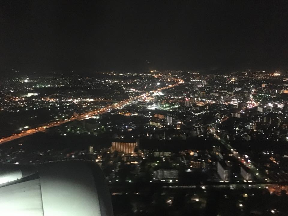 台湾帰りの飛行機から見た夜景