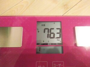 28日の体重計